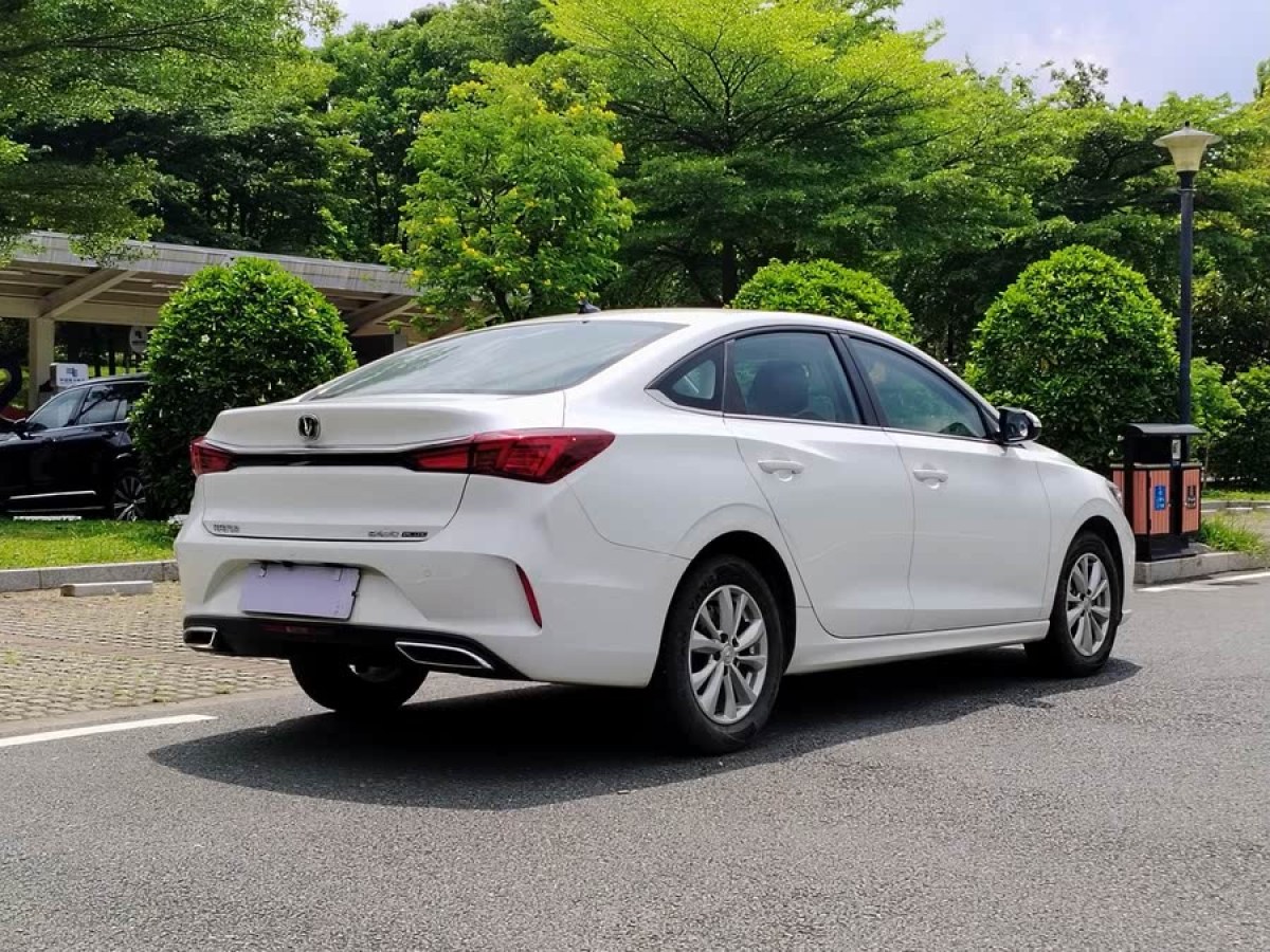 長安 逸動  2022款 PLUS 1.6L GDI CVT精英型圖片