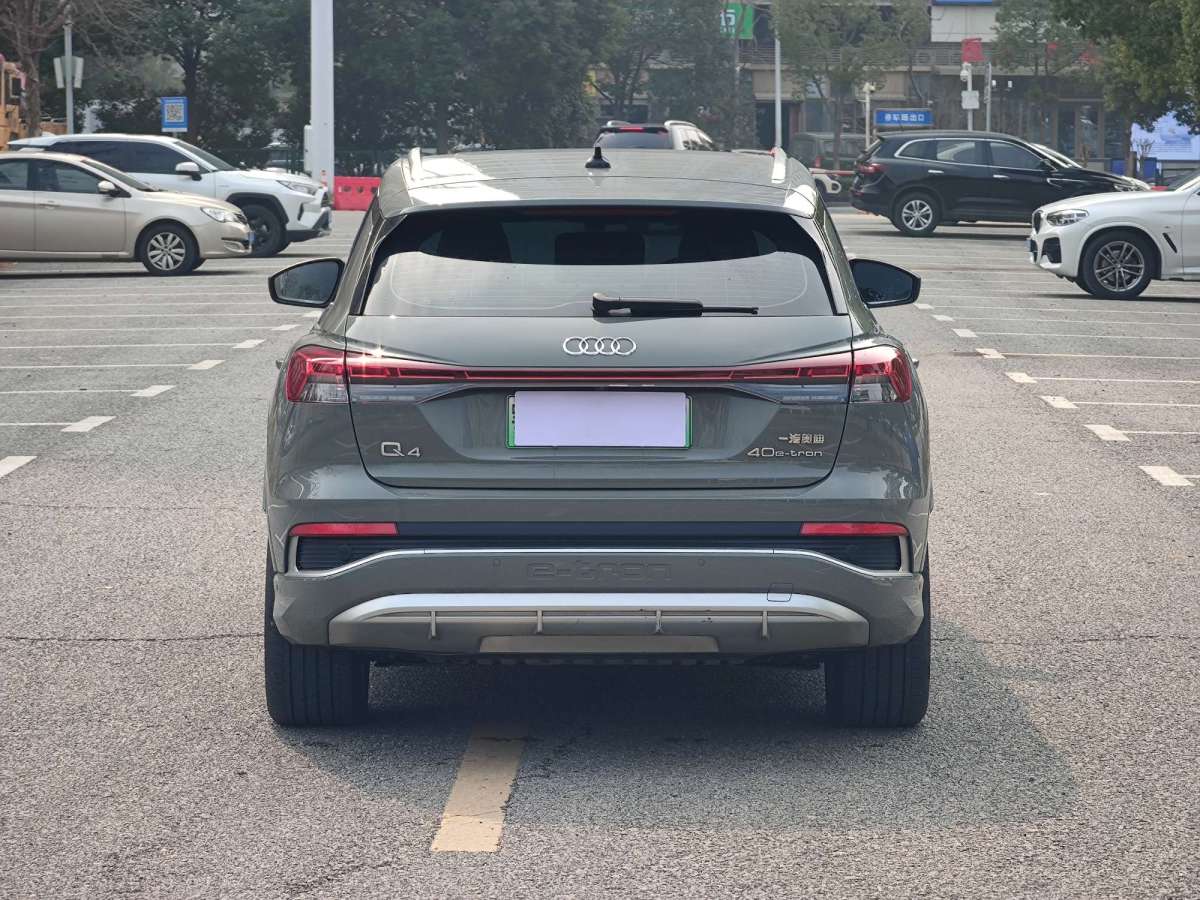 奧迪 奧迪Q4 e-tron  2023款 50 e-tron quattro 創(chuàng)境版圖片