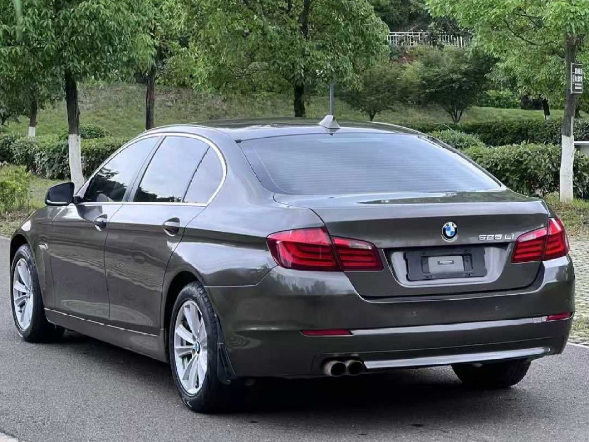 寶馬 寶馬5系  2012款 528i xDrive 2.0T 豪華型圖片