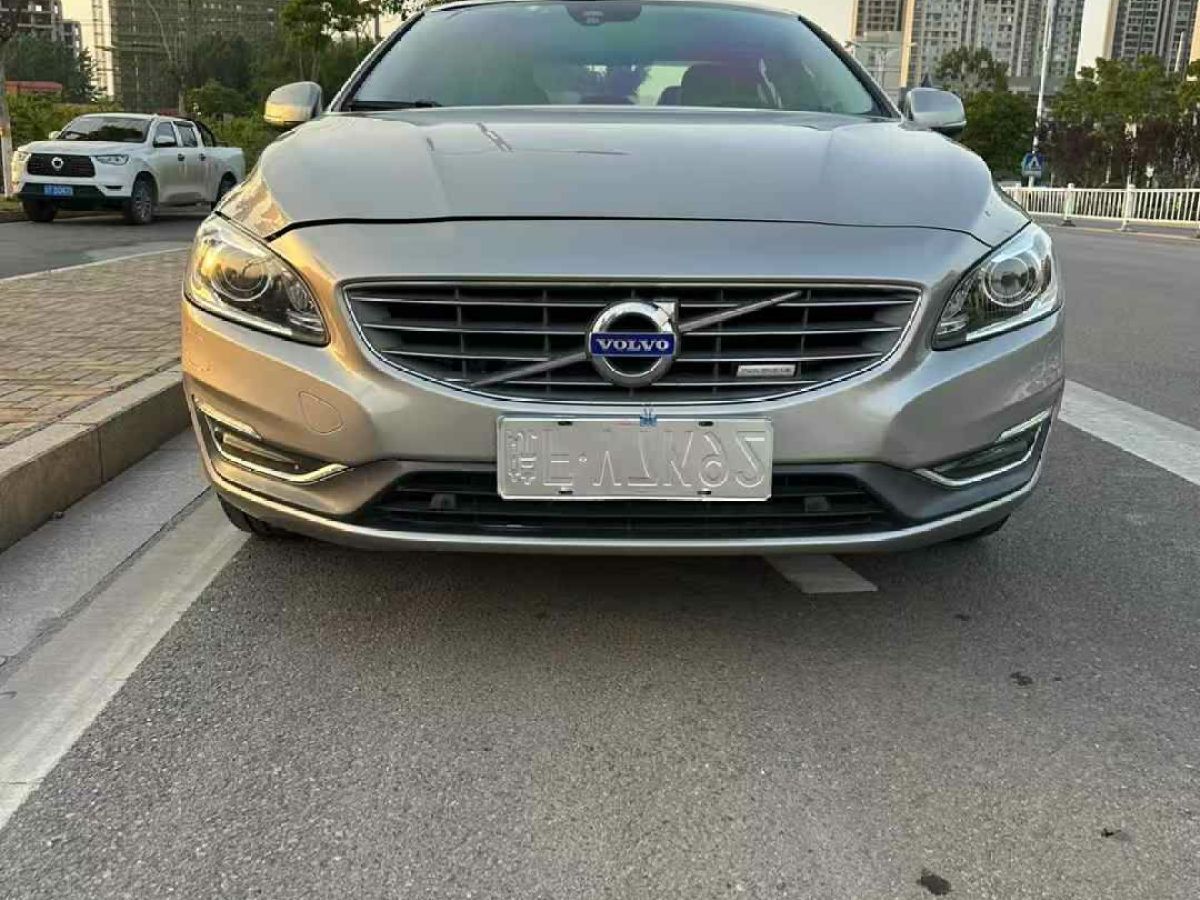 沃爾沃 S60  2016款 L 2.0T T4 智遠(yuǎn)版圖片