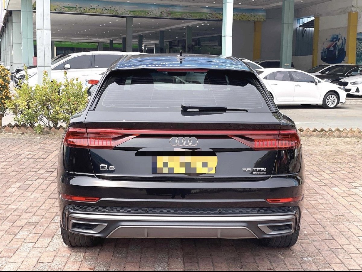 奧迪 奧迪Q8  2021款 55 TFSI 豪華動(dòng)感型圖片