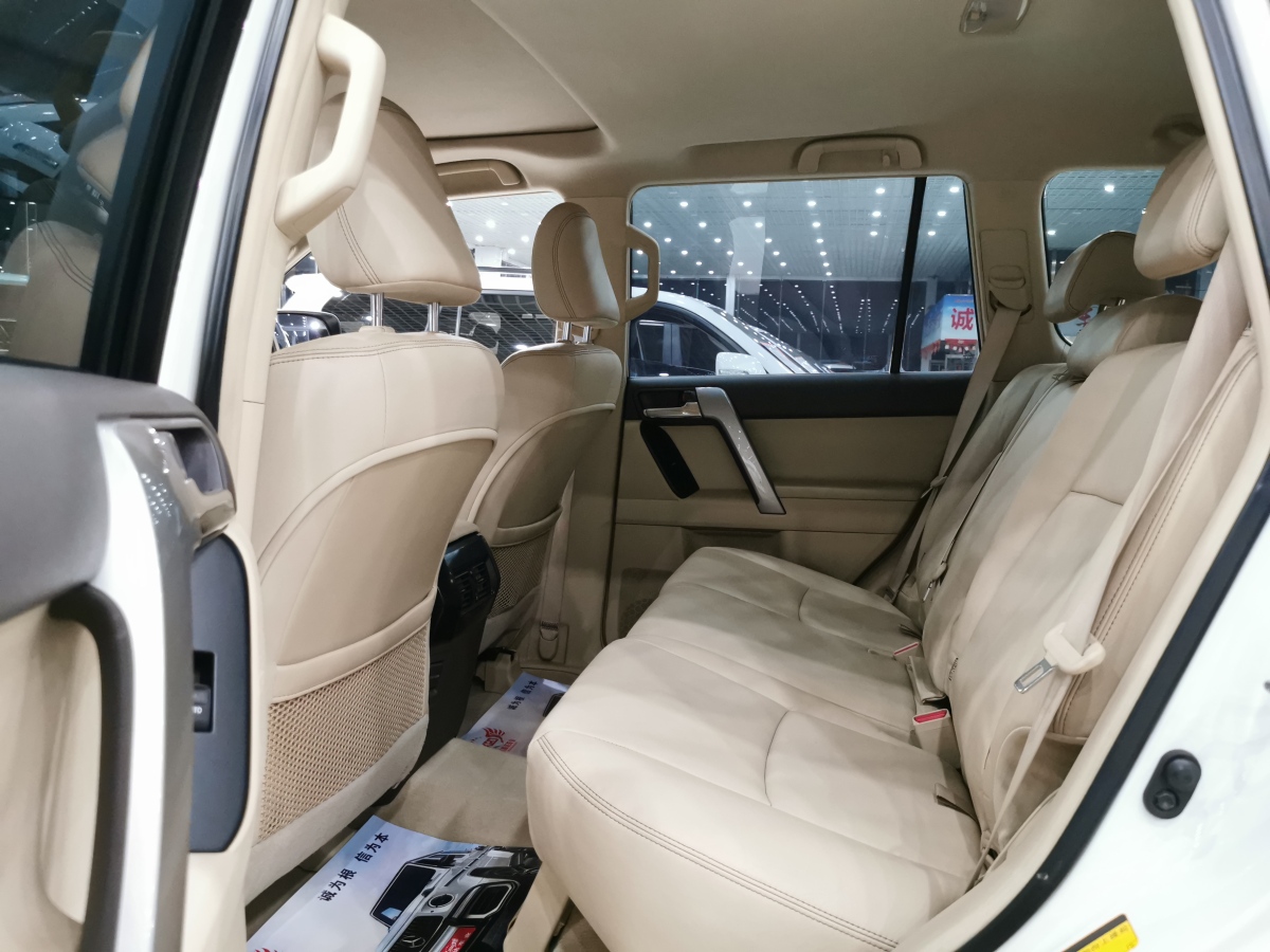 2015年9月丰田 普拉多  2015款 2.7L 自动标准版