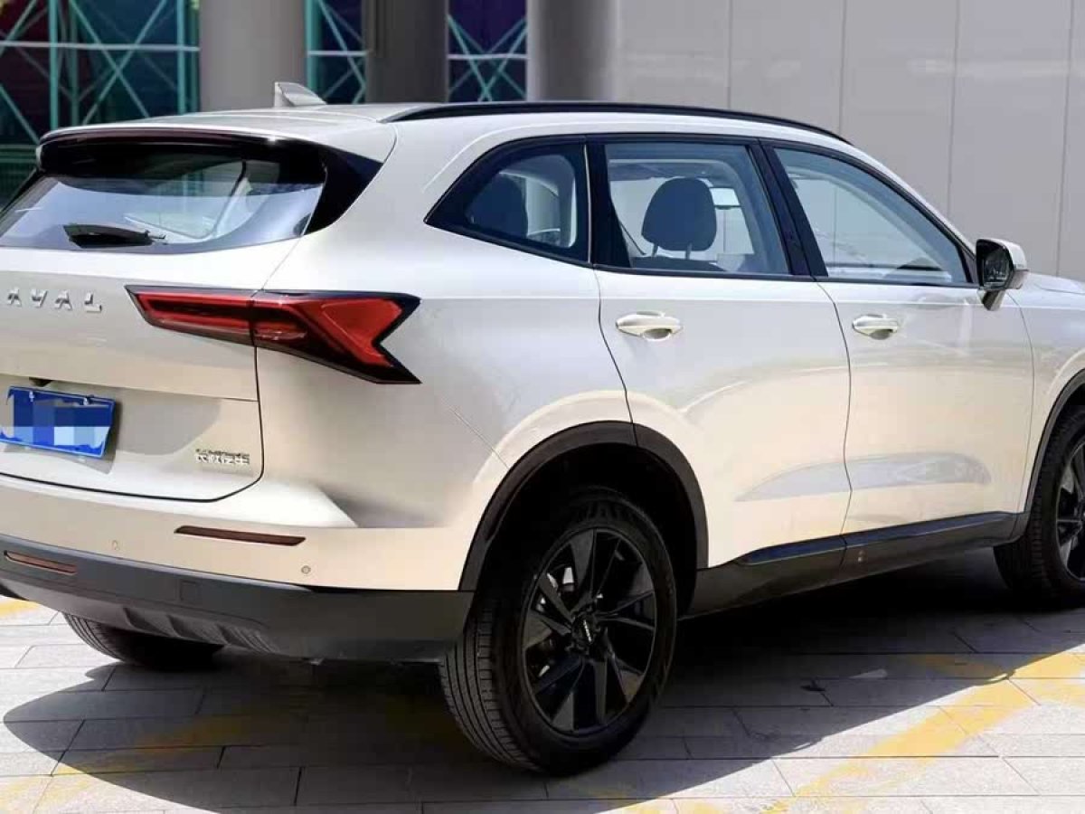 哈弗 H6  2024款 1.5T 兩驅(qū)Ultra圖片