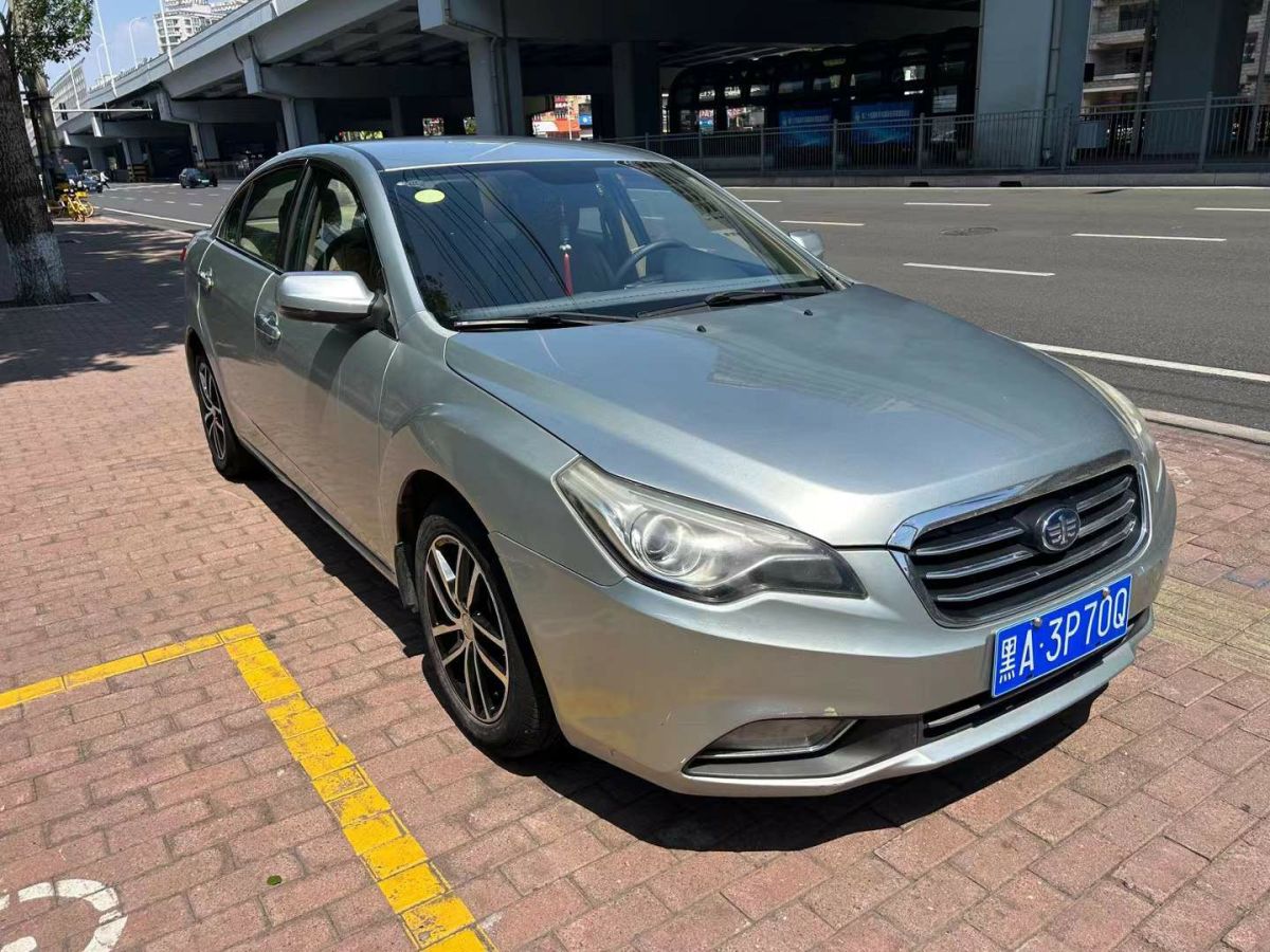 奔騰 B90  2015款 1.8T 自動尊貴型圖片