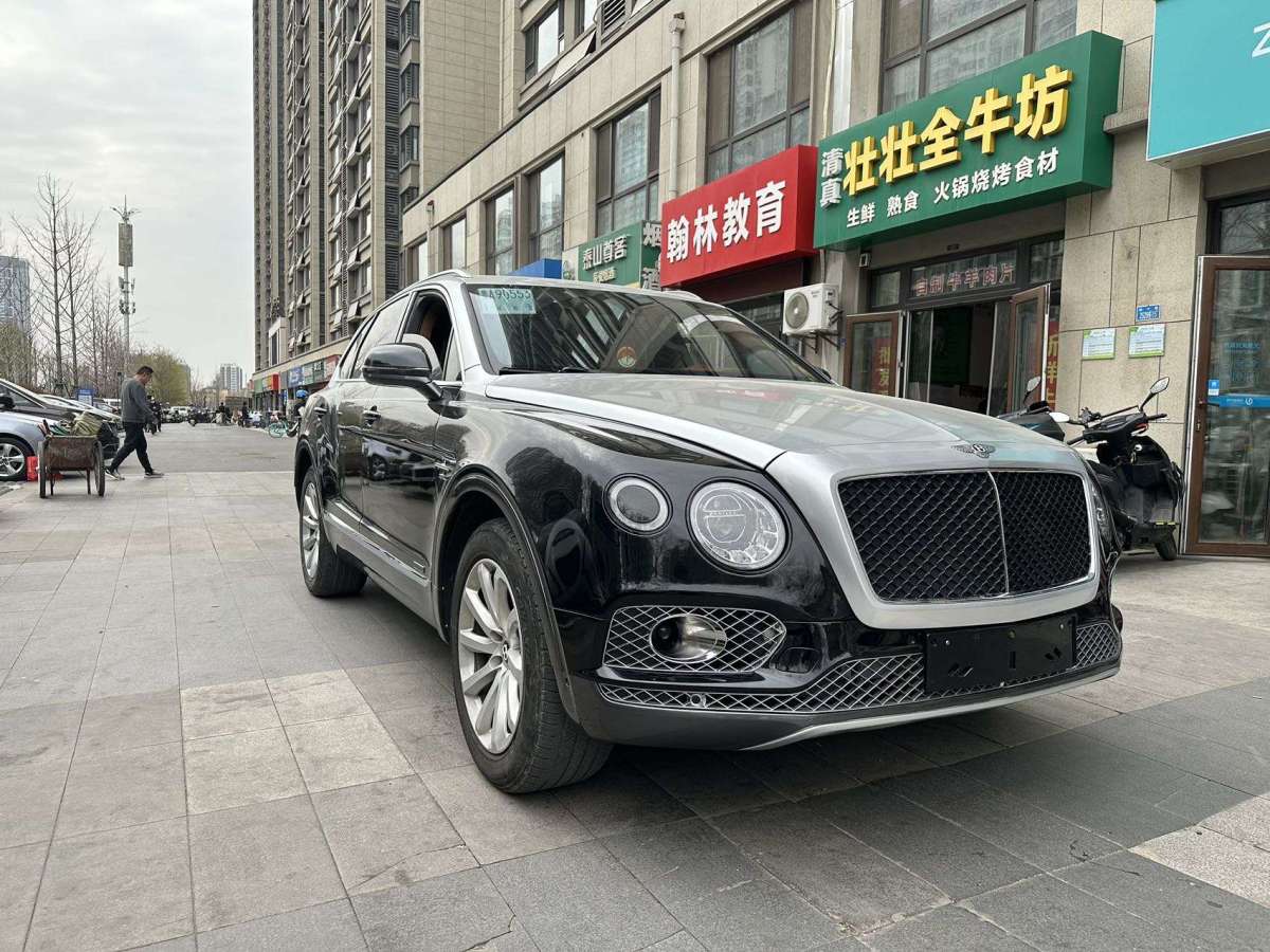 賓利 添越  2018款 4.0T V8圖片