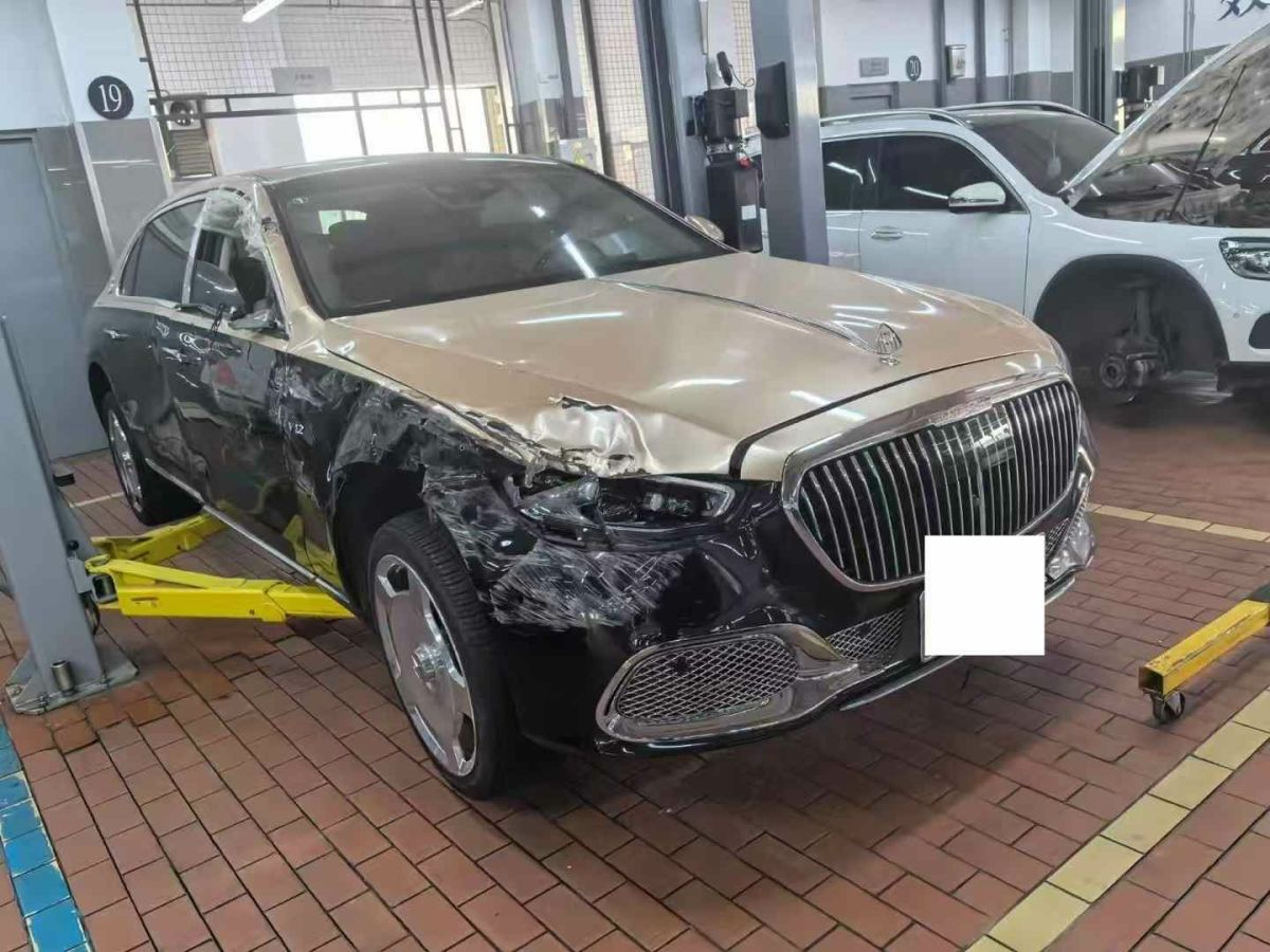 金冠 金冠奔馳V-Class  2023款 2.0T 巴赫圖片