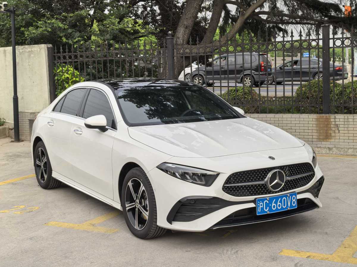 奔馳 奔馳A級  2025款 A 200 L 時尚型圖片