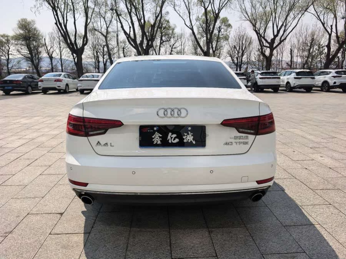 奧迪 奧迪A4L  2017款 40 TFSI 風尚型圖片