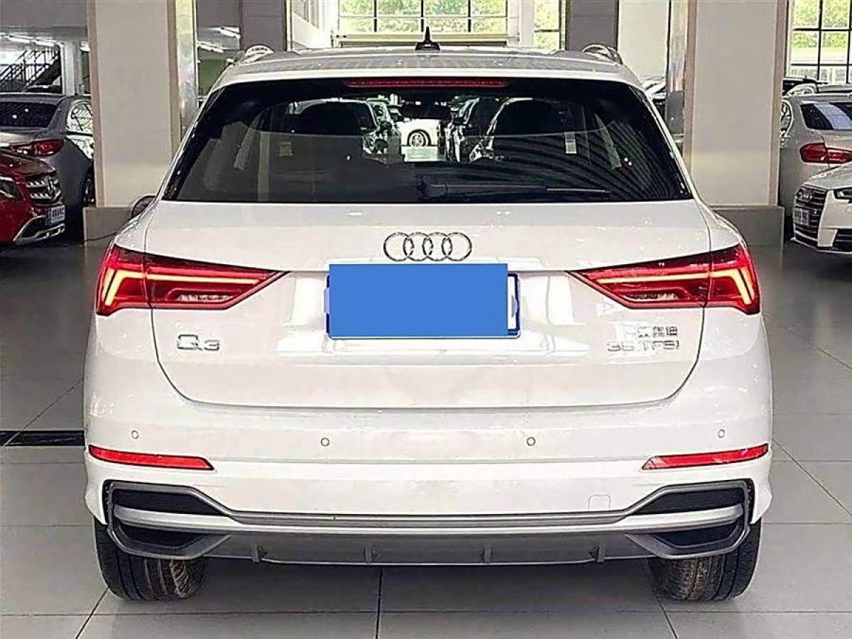 奧迪 奧迪Q3  2020款 35 TFSI 進(jìn)取動感型圖片