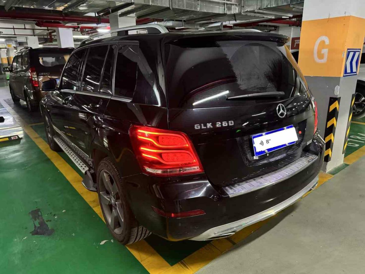 2015年1月奔馳 奔馳GLK級(jí)  2015款 GLK 260 4MATIC 動(dòng)感型 極致版