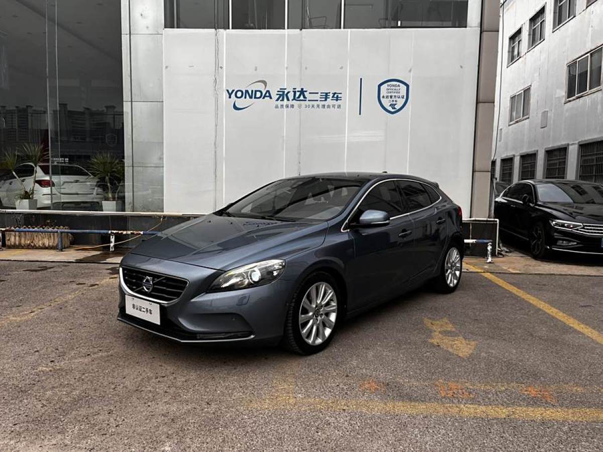 2014年5月沃爾沃 V40  2014款 2.0T 智雅版