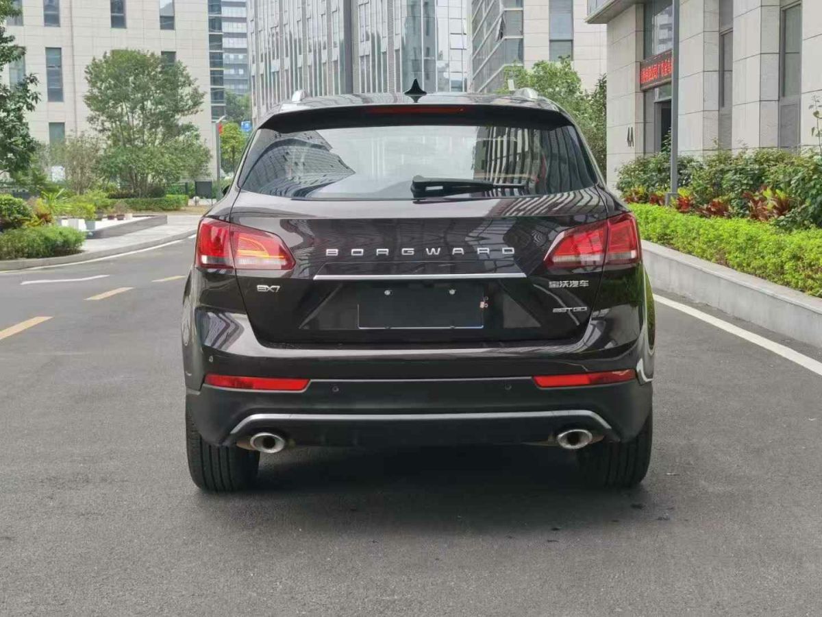 寶駿 730  2019款 1.5L 手動時尚型 7座圖片