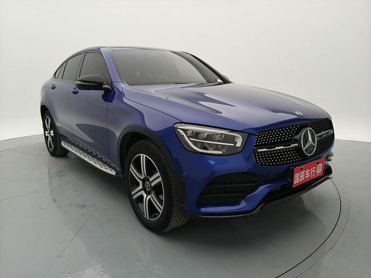 奔馳 奔馳GLC  2022款 改款 GLC 260 4MATIC 轎跑SUV圖片