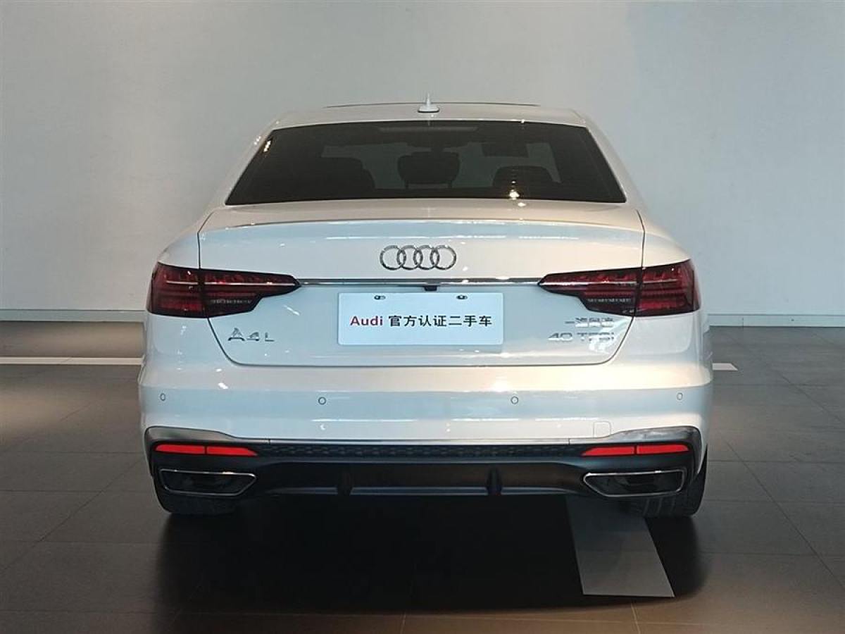 奧迪 奧迪A4L  2020款 40 TFSI 豪華動感型圖片