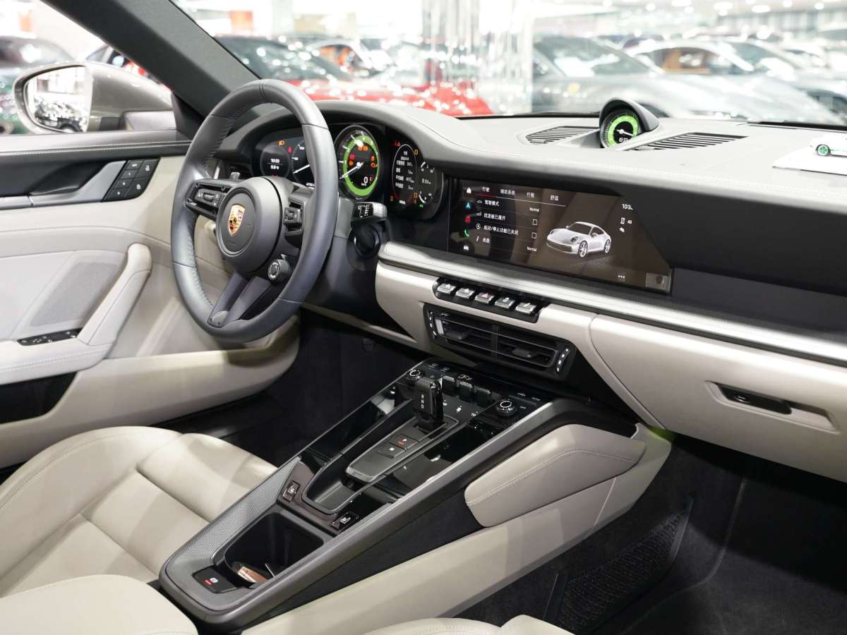 2023年2月保时捷 911  2023款 Carrera 3.0T