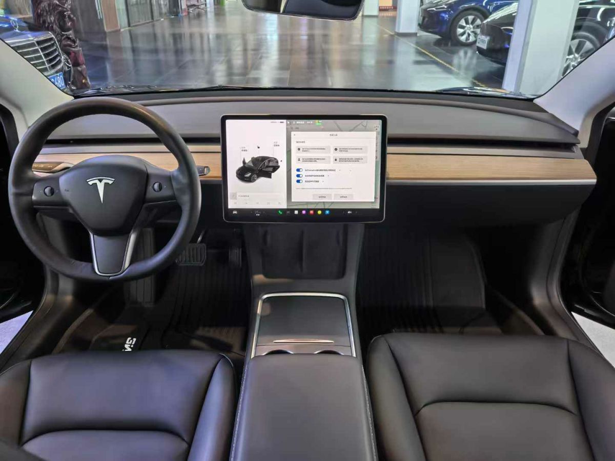 特斯拉 Model S  2021款 Plaid Plus 版圖片