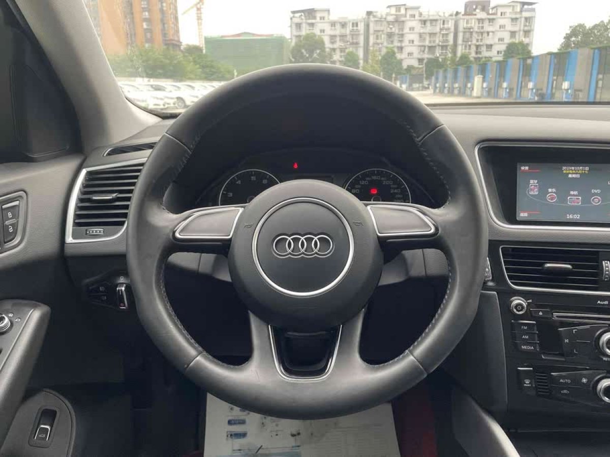 奧迪 奧迪Q5  2015款 40 TFSI 進(jìn)取型圖片