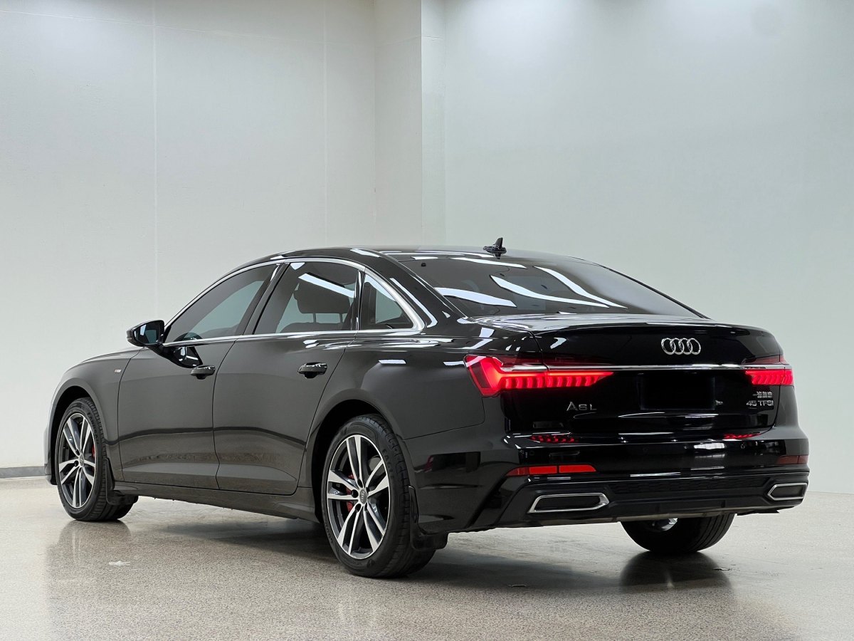 奧迪 奧迪A6L  2019款 45 TFSI 臻選動感型圖片