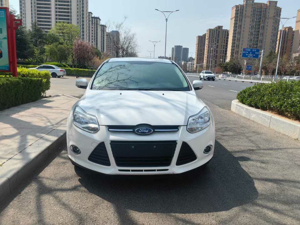 日產(chǎn) 驪威  2015款 1.6XL CVT豪華真皮版圖片