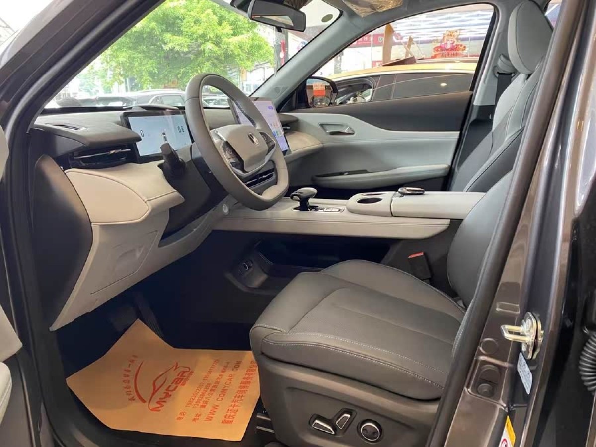 長(zhǎng)安 長(zhǎng)安UNI-Z  2025款 1.5T 尊貴型圖片