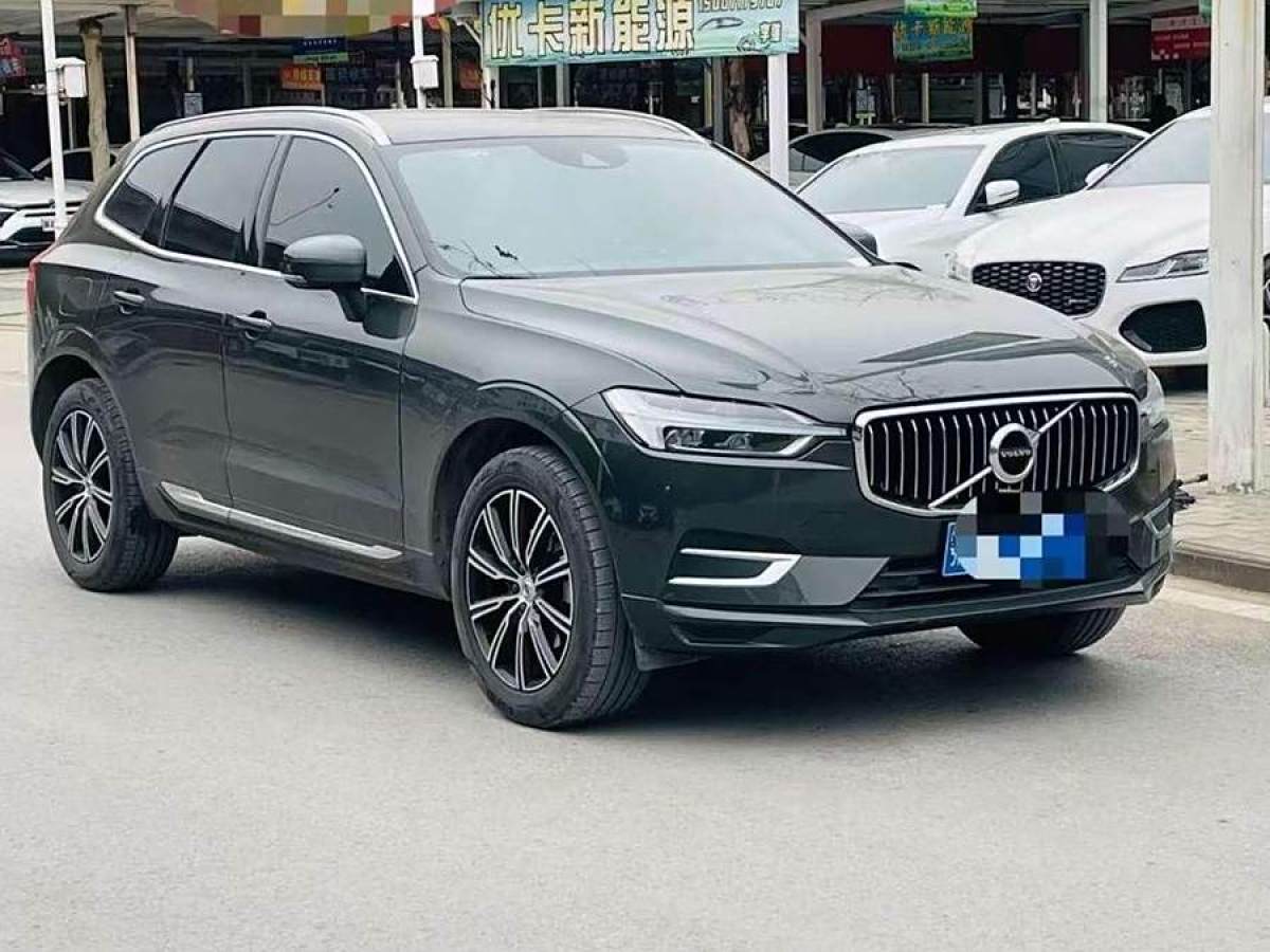 沃爾沃 XC60  2021款 T5 四驅(qū)智遠(yuǎn)豪華版圖片