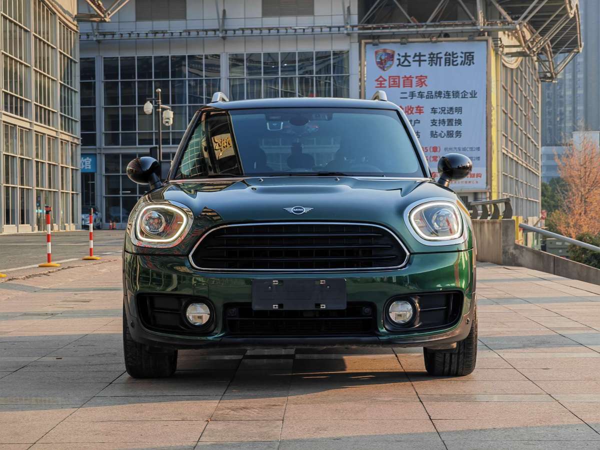 MINI COUNTRYMAN  2018款 1.5T COOPER ALL4 藝術家圖片