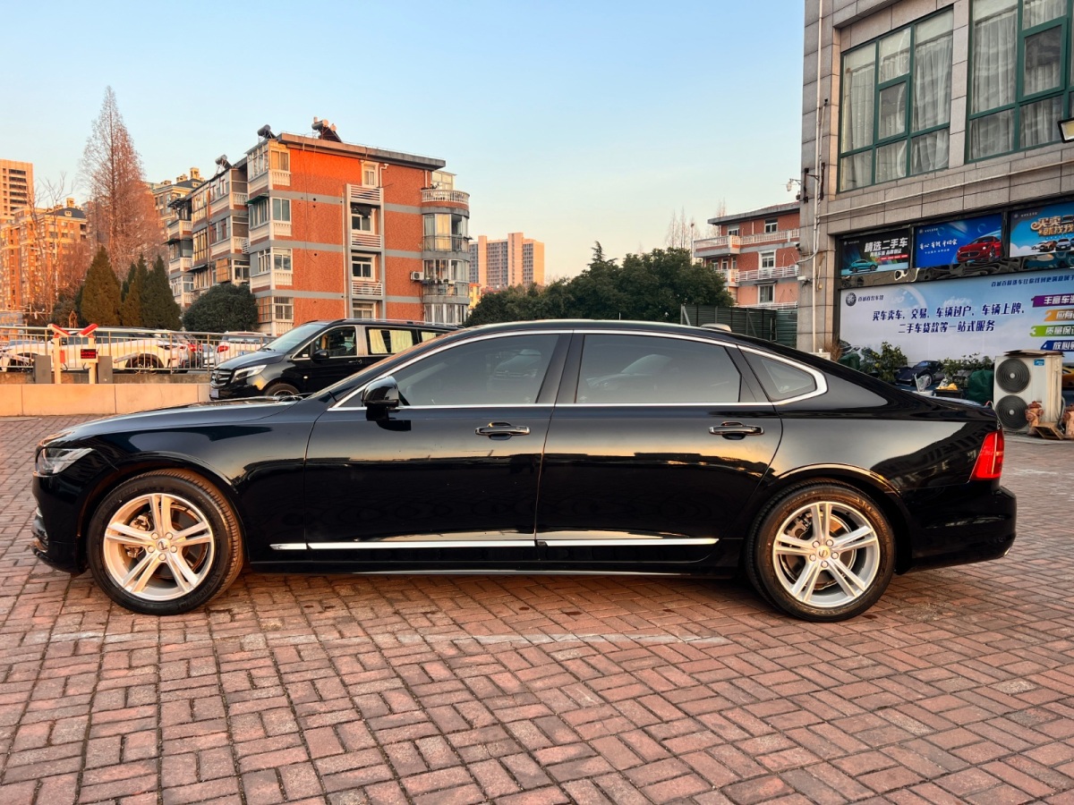 沃爾沃 S90  2019款 T5 智逸版圖片