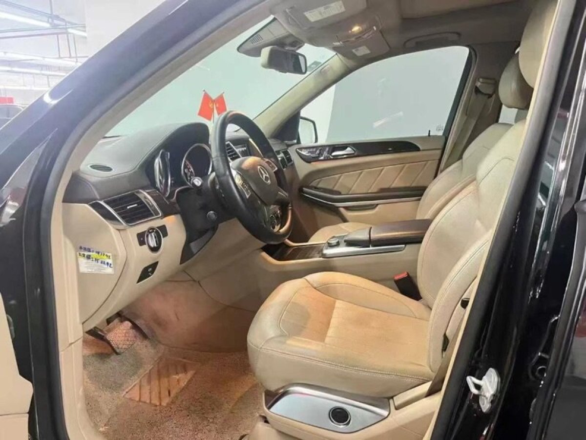 奔馳 奔馳GL級(jí)AMG  2014款 AMG GL 63圖片