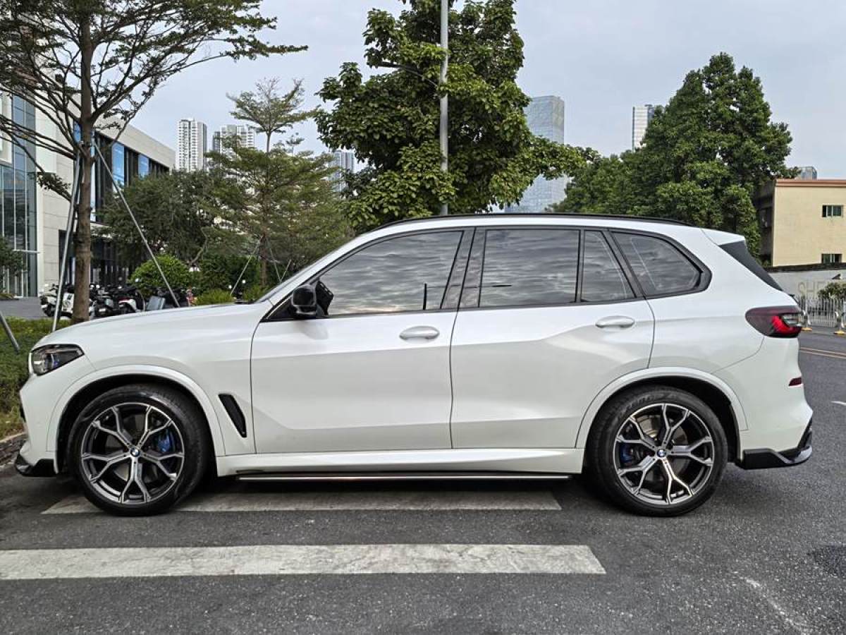 寶馬 寶馬X5  2020款 xDrive40i 尊享型 M運(yùn)動(dòng)套裝圖片