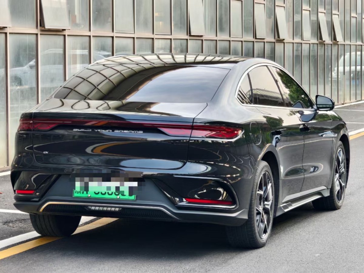 比亞迪 漢  2024款 EV 榮耀版 605KM前驅(qū)尊貴型圖片