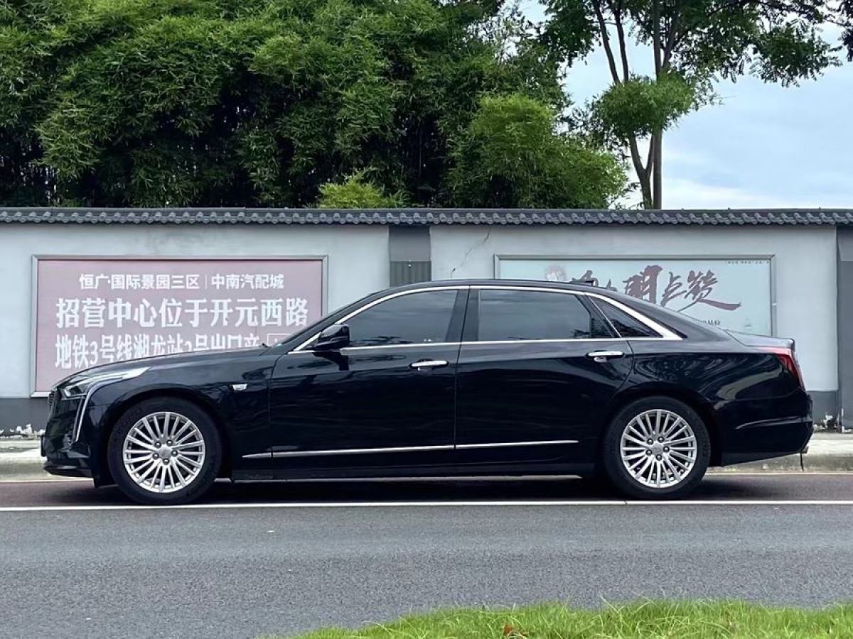 凱迪拉克 CT6  2023款 28T 豪華型圖片