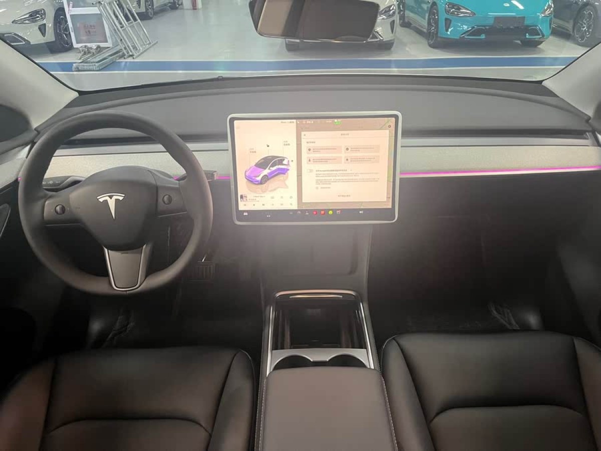 特斯拉 Model Y  2024款 后輪驅(qū)動(dòng)版圖片