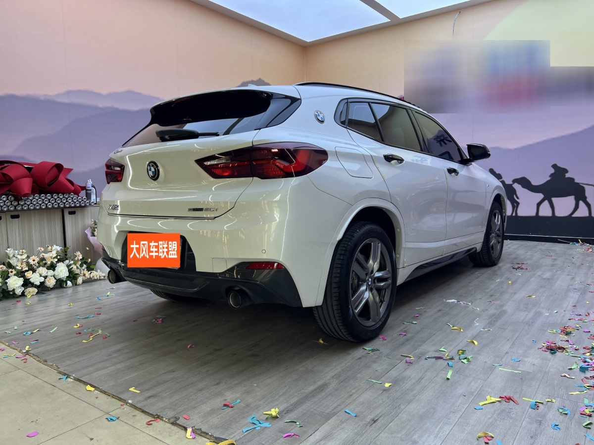 寶馬 寶馬X2  2023款 sDrive25i M運動曜夜版圖片