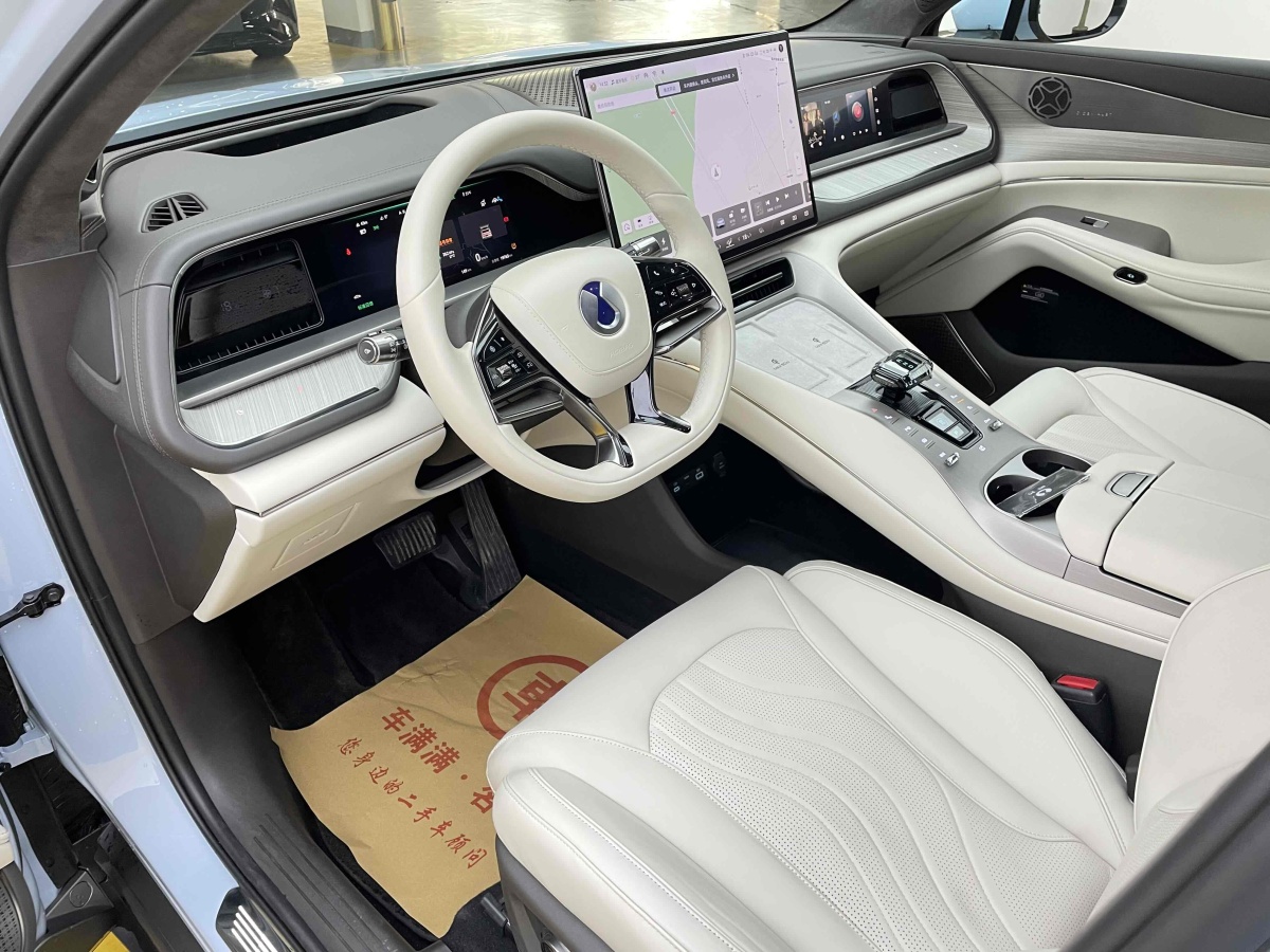 騰勢(shì) 騰勢(shì)N7  2023款 長(zhǎng)續(xù)航性能Max版圖片