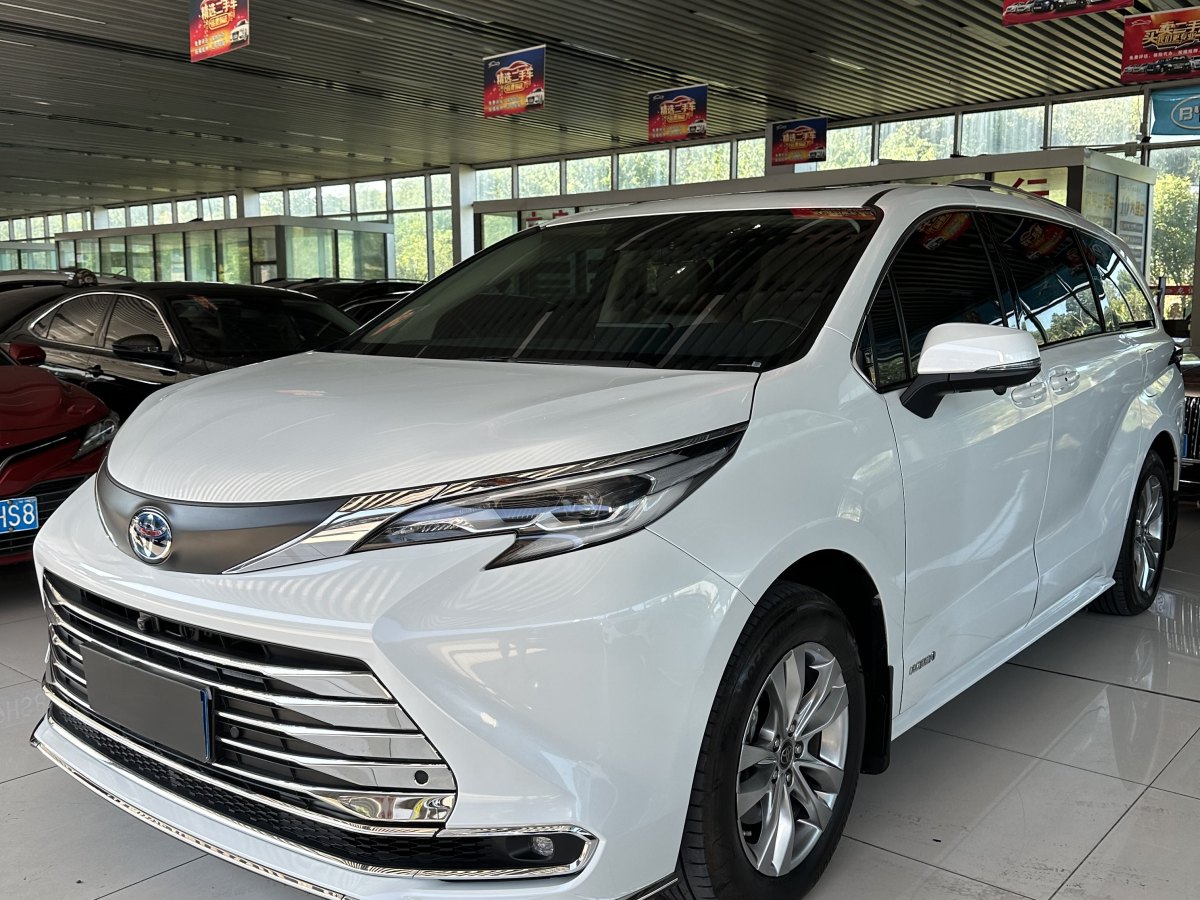 丰田 赛那SIENNA  2023款 2.5L混动 舒适版图片