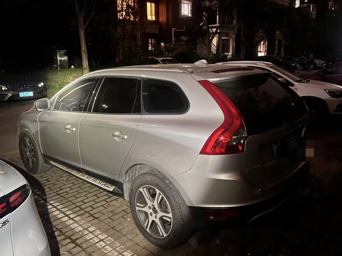 沃爾沃 XC60  2013款 T5 舒適版圖片