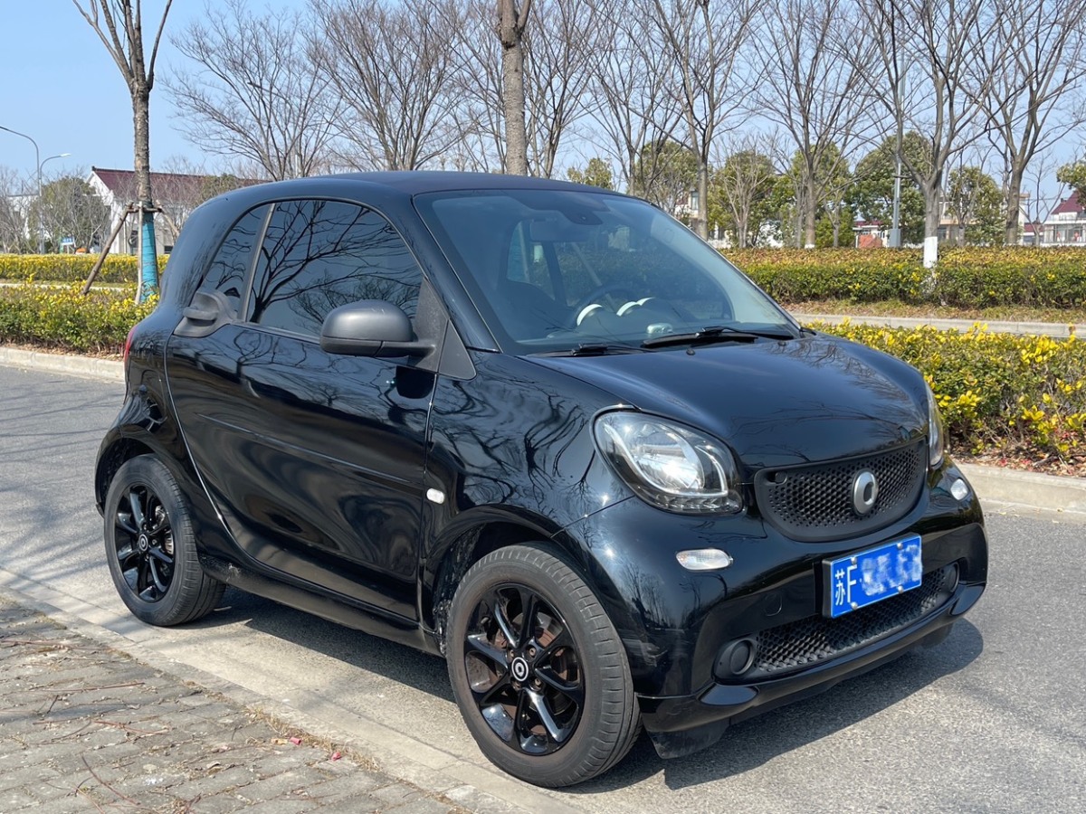 smart fortwo  2015款 1.0L 52千瓦硬頂靈動版圖片