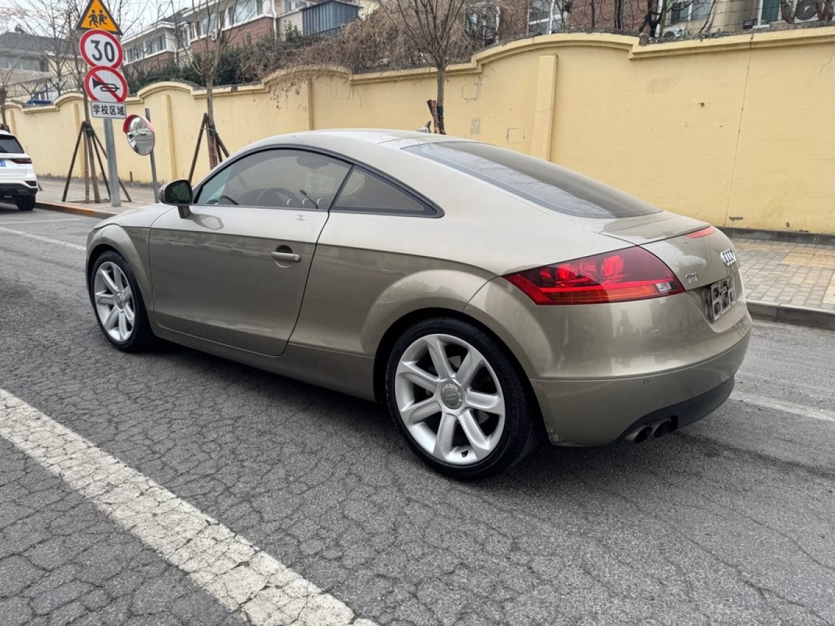 奧迪 奧迪TT  2008款 TT Coupe 2.0TFSI圖片