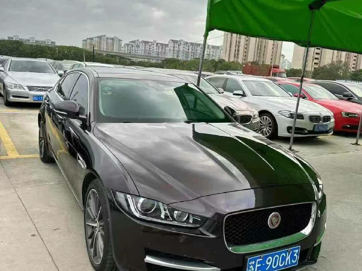 捷豹 XE  2019款 2.0T 300PS 四驅(qū)Landmark Edition圖片