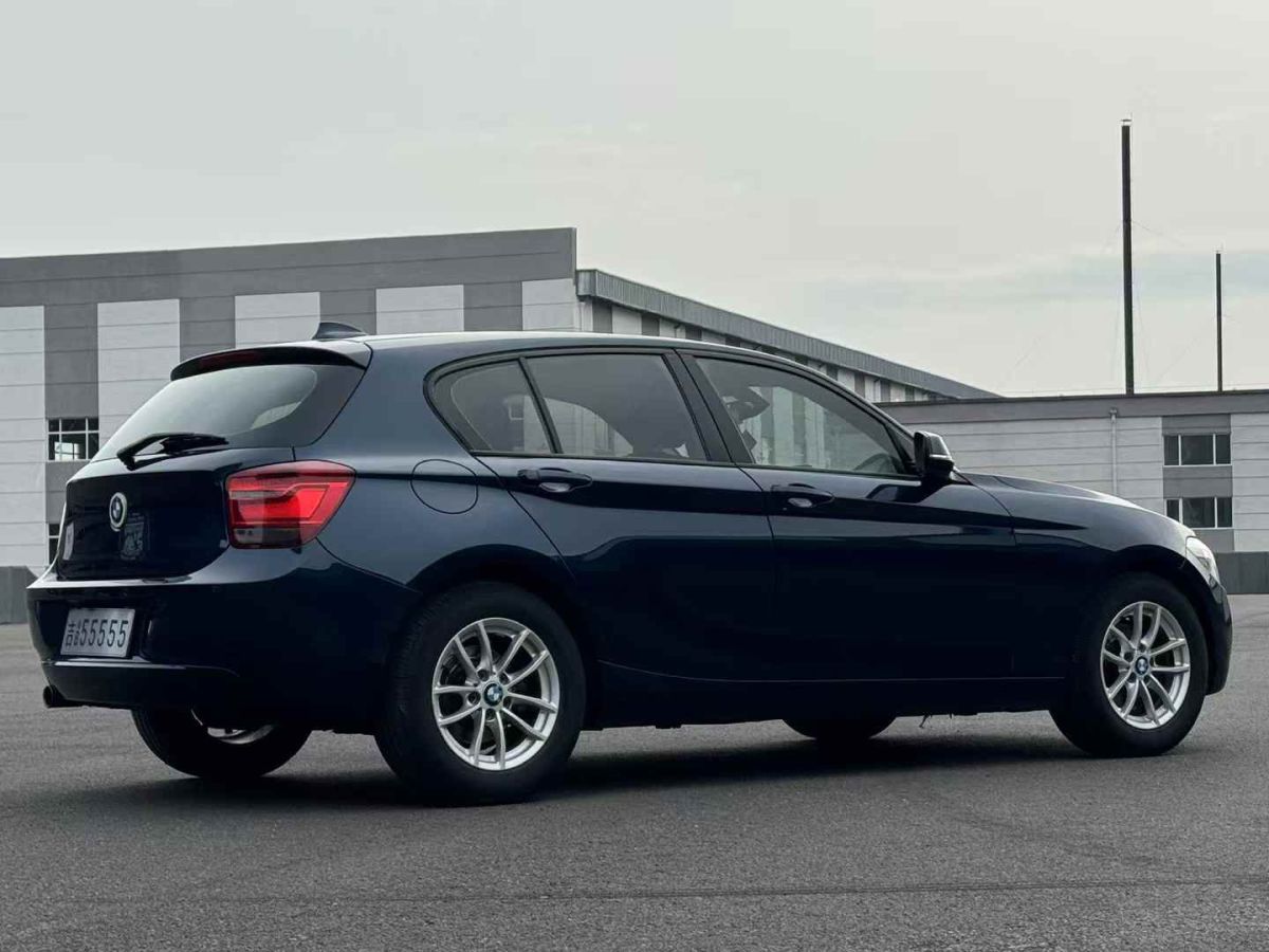 寶馬 寶馬5系  2014款 528i xDrive 2.0T 設(shè)計套裝圖片