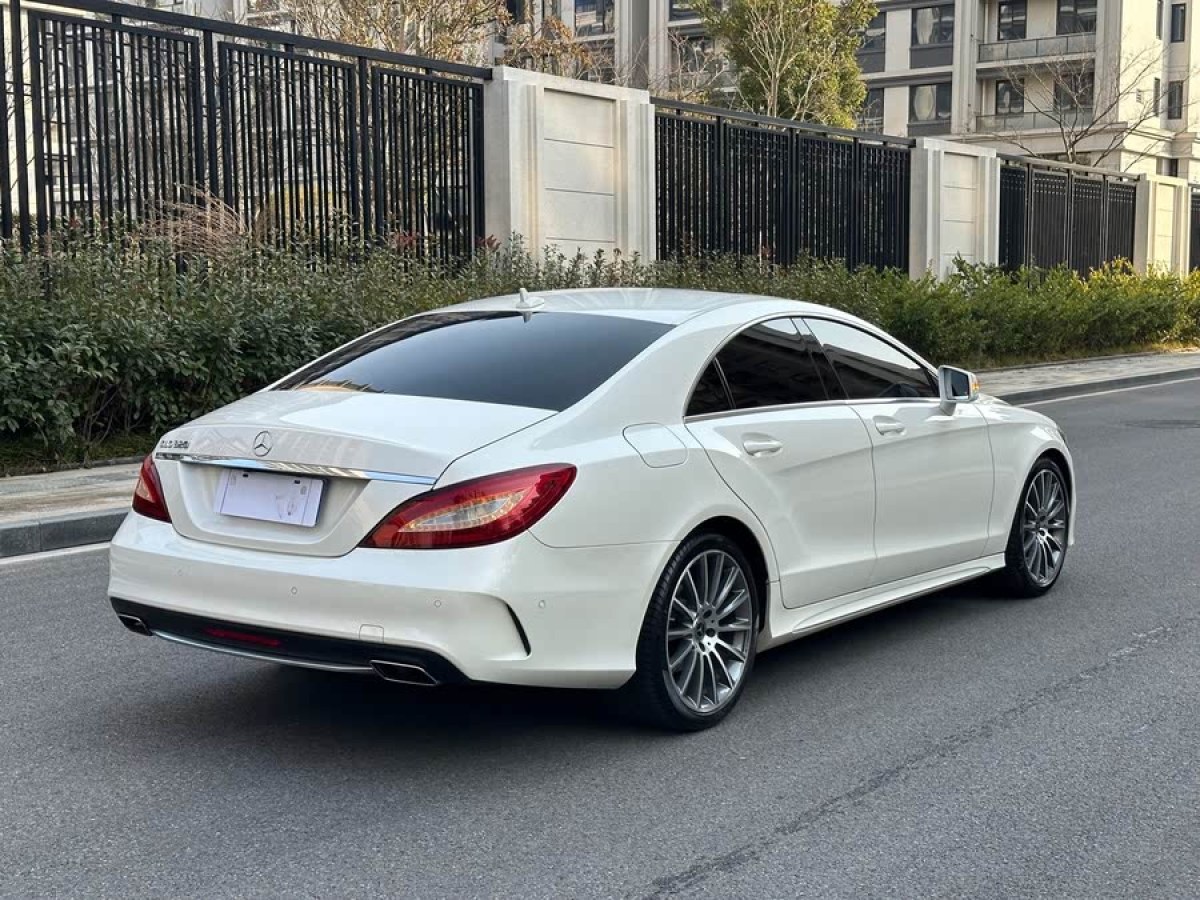 奔馳 奔馳CLS級  2017款 CLS 320逸彩版圖片