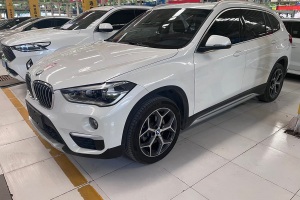 寶馬X1 寶馬 sDrive18Li 尊享型