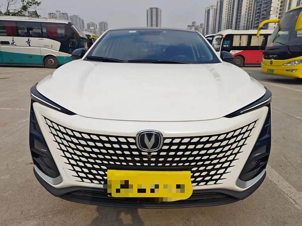 長(zhǎng)安 UNI-T  2020款 1.5T 豪華型圖片