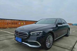 奔驰E级 奔驰 E 300 L 豪华型