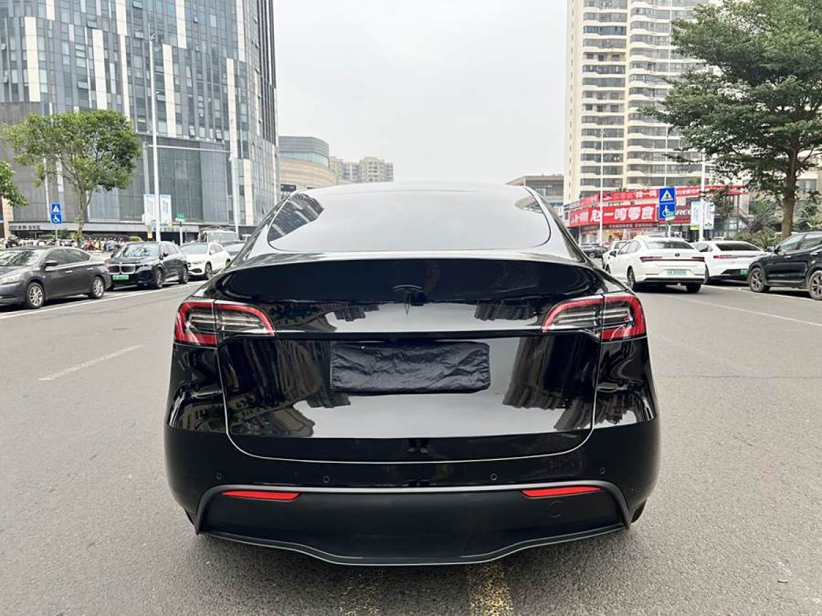 特斯拉 Model 3  2021款 改款 標準續(xù)航后驅(qū)升級版圖片