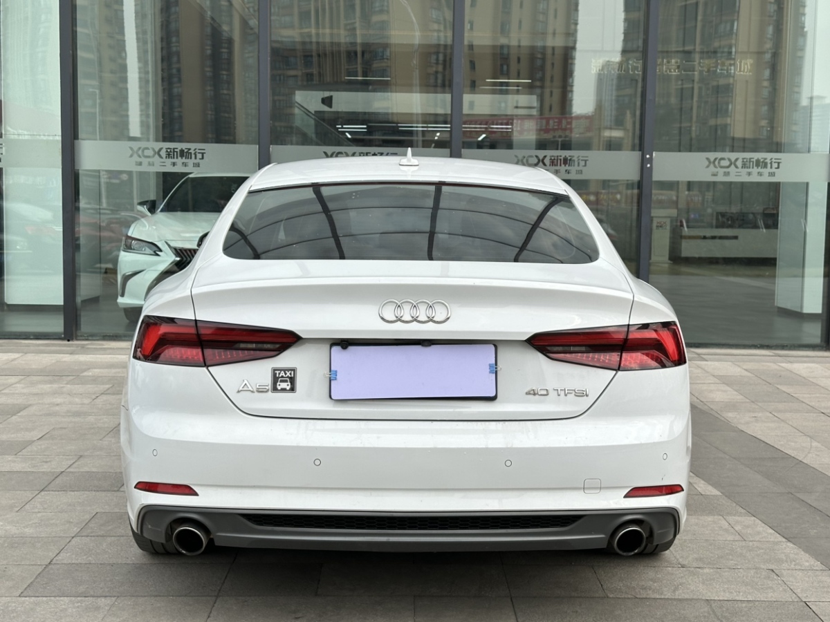 奧迪 奧迪A5  2017款 Sportback 40 TFSI 時(shí)尚型圖片