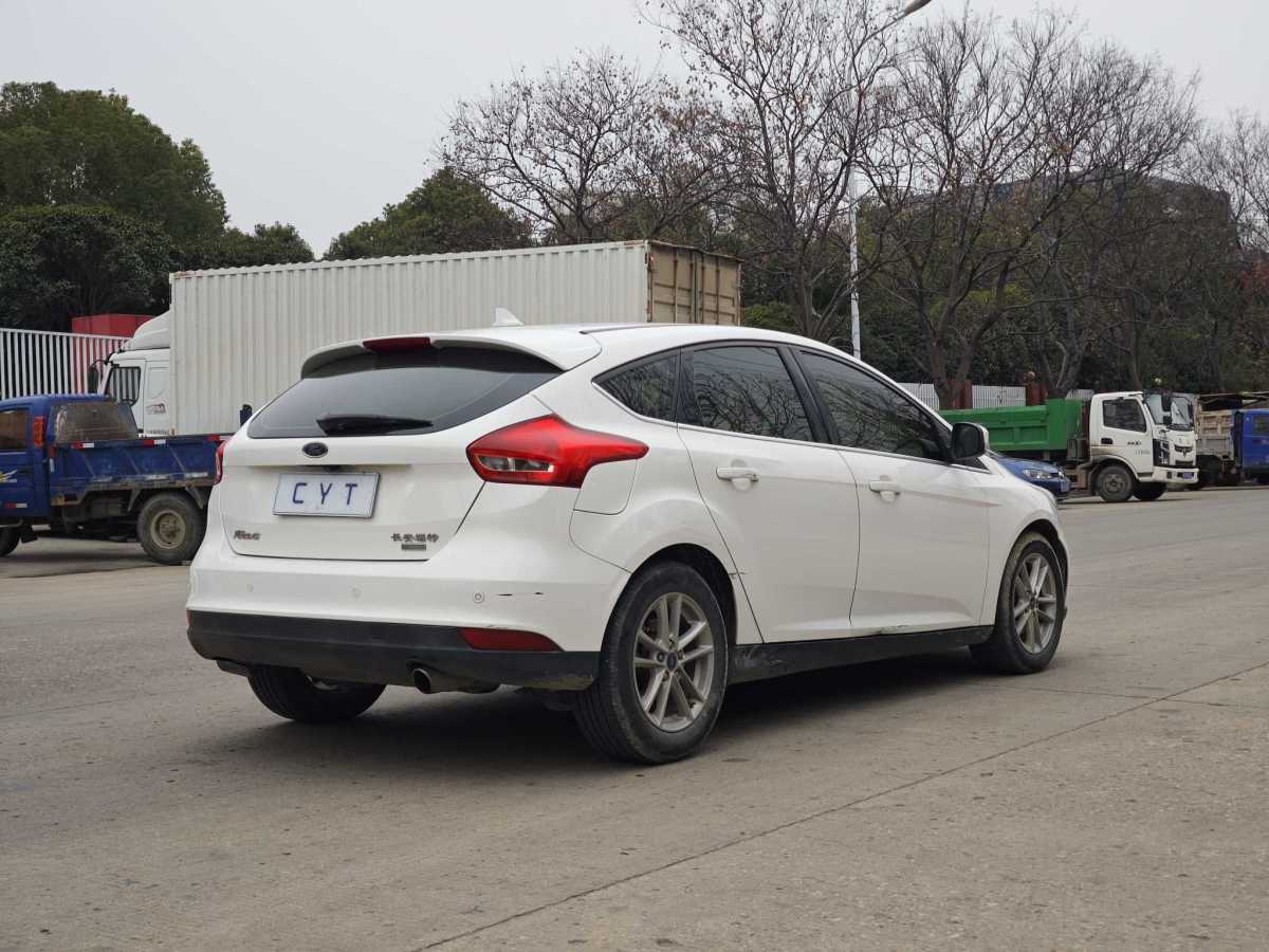 福特 ?？怂? 2018款 兩廂經(jīng)典 EcoBoost 180 自動(dòng)精英型圖片