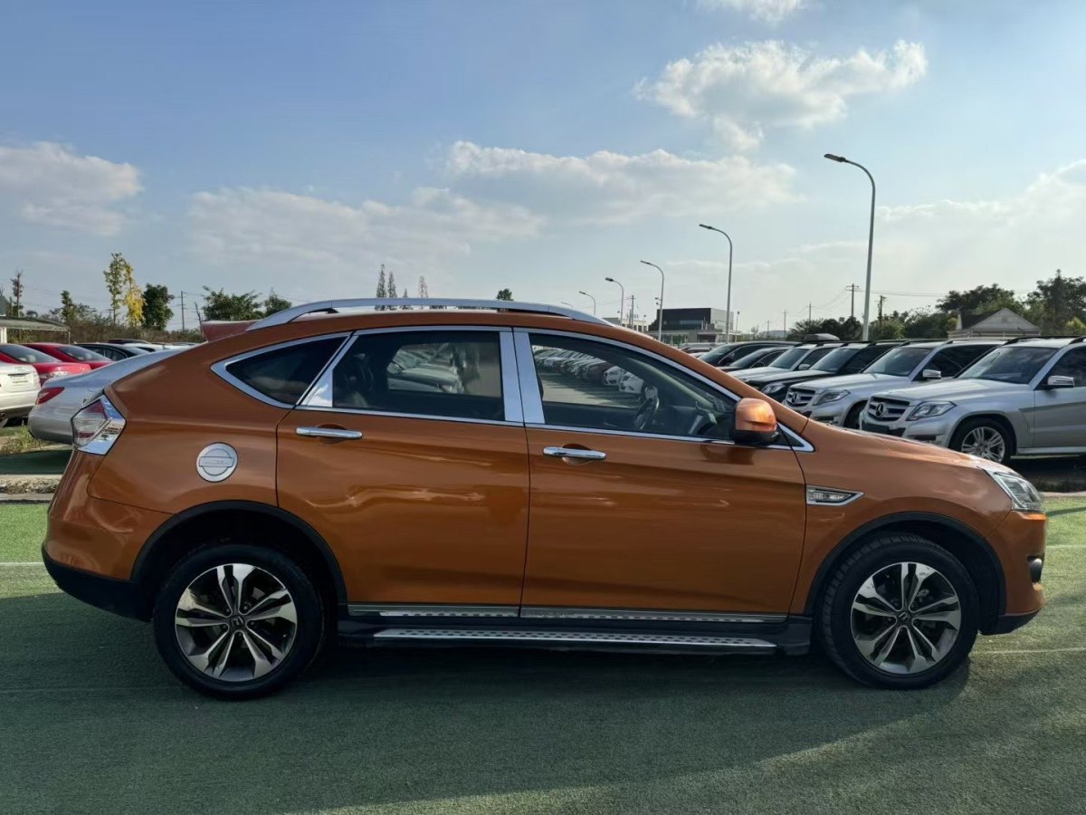 納智捷 優(yōu)6 SUV  2014款 1.8T 新創(chuàng)型圖片