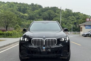寶馬X5 寶馬 xDrive 30Li 尊享型M運動套裝