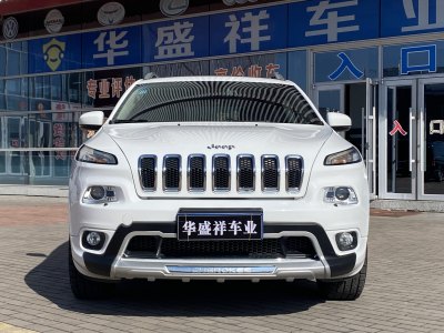 2017年10月 Jeep 自由光 2.4L 專業(yè)版圖片